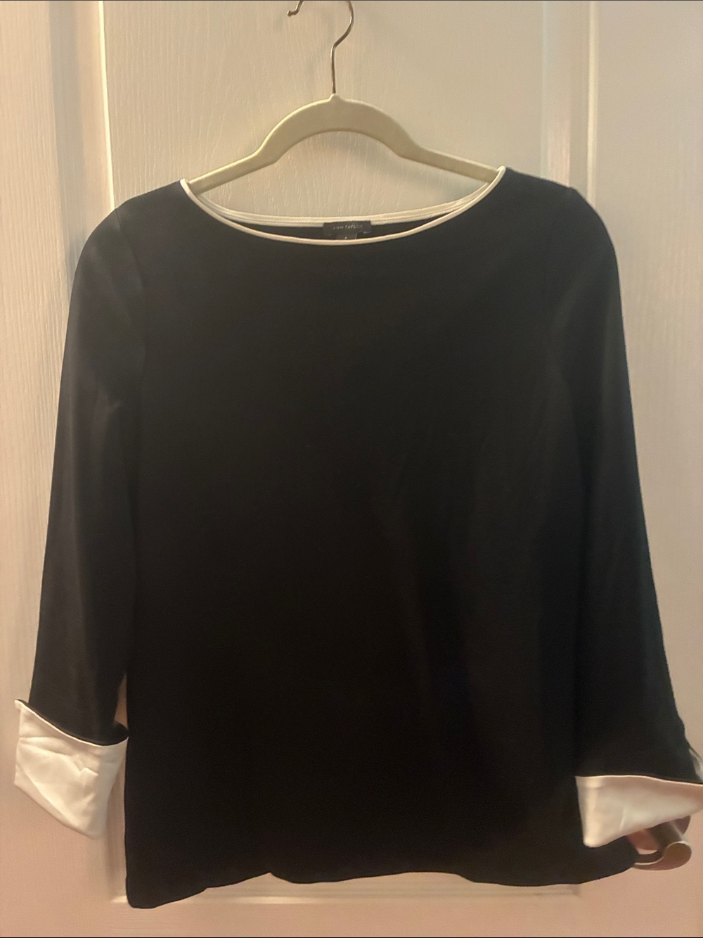 Ann Taylor Black Boatneck Top with White Trim - Picture 1 of 2